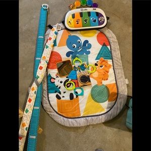 Baby Einstein play mat